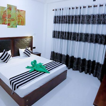Hotel Milano Grand Dambulla Exteriér fotografie