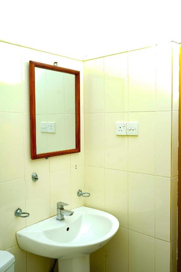 Hotel Milano Grand Dambulla Exteriér fotografie